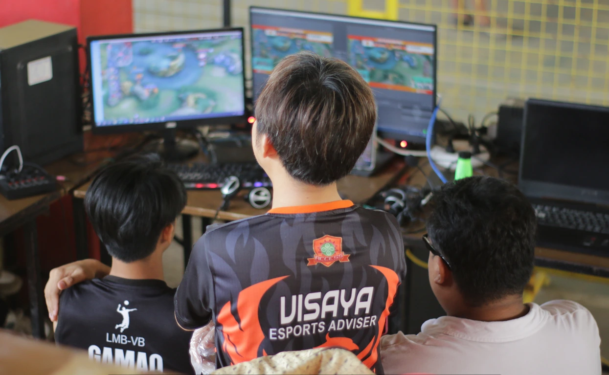 Behind the scenes at an esports tournament